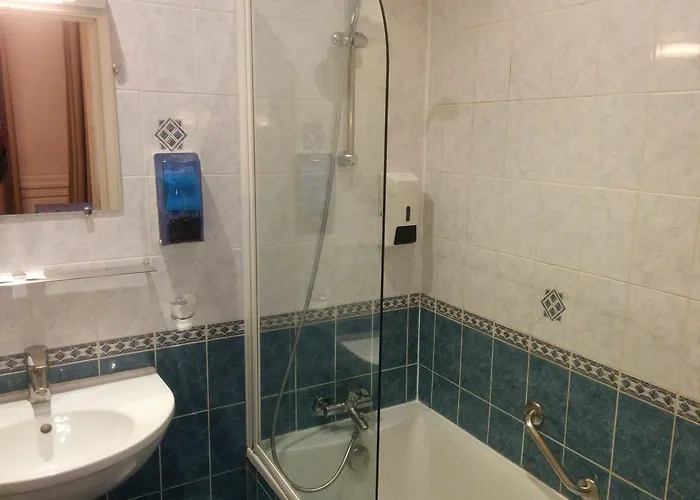 ホテル　モンパンシエ