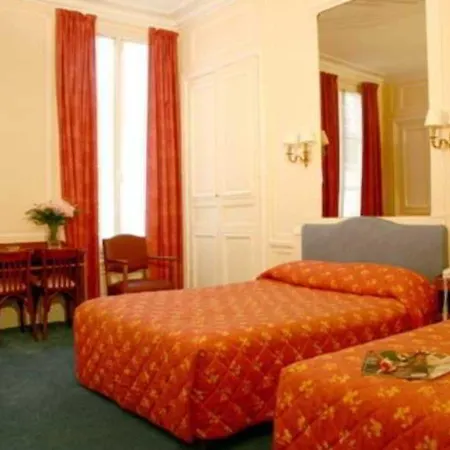 Szálloda Montpensier 2*