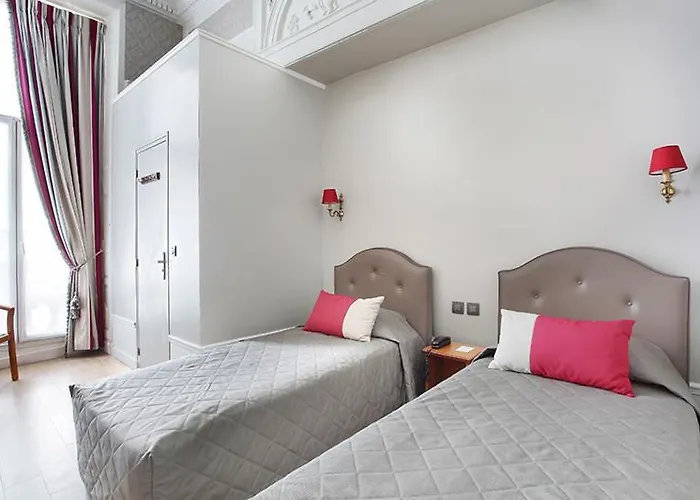 Hotell Montpensier 2*